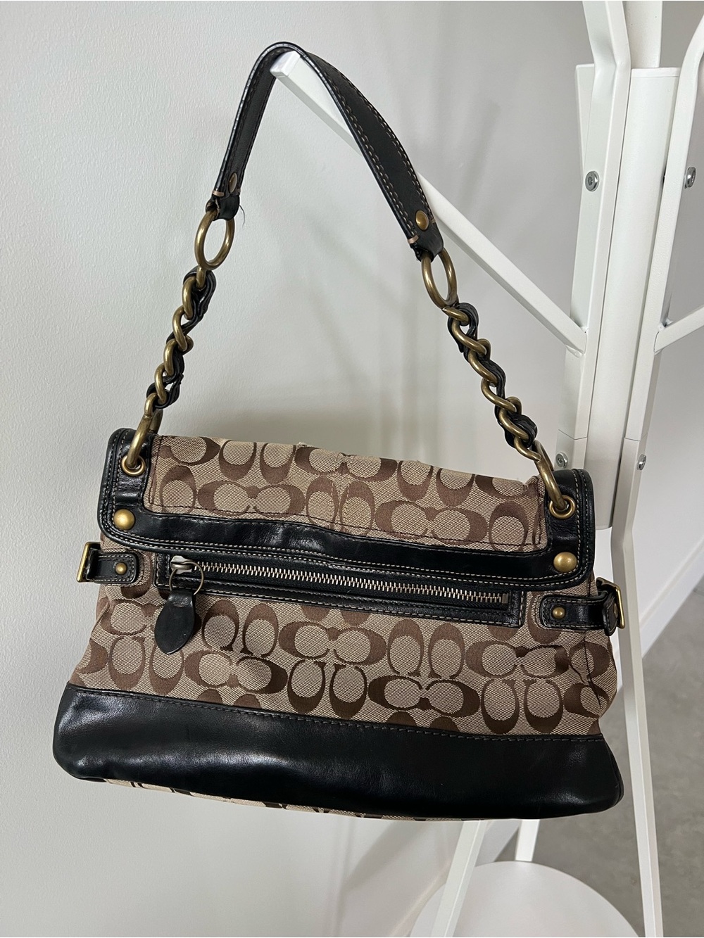 Coach Legacy Leigh Signature Canvas and Black Leather Shoulder Bag - Picture 4 of 16